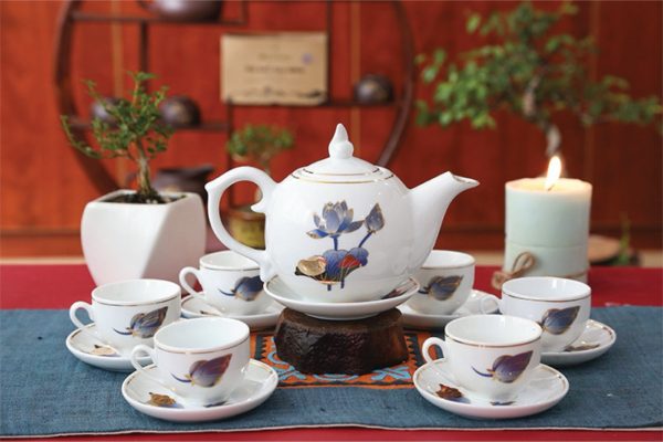 Bộ ấm trà 009